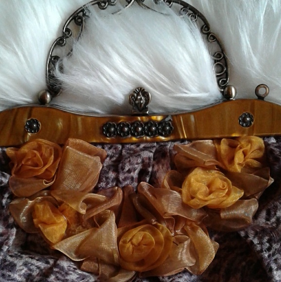 Vintage inspired handbag - Picture 2 of 6